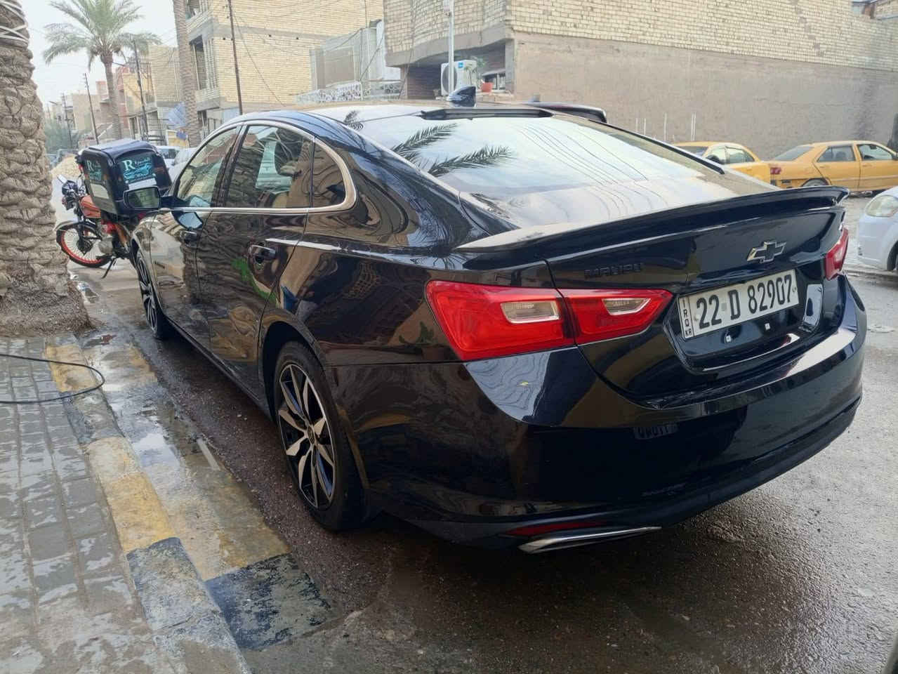 ماليبو مواصفات RS 
موديل 2021 مرقم اربيل وارد امريكي
ضررها جاملغ السايق وحافة البنيد مصلحه جاملوغ عكس السايق ممصلح واضحه بالصوره يتعدل على البارد 
الباقي كفاله عامه عالفحص  ماشيه82 كيلو
هزه وفحص وترقيم جديد  رقم اربيل الدولي الجديد تحويل بأسم المشتري
تشغيل عن بعد
قيادة آليه 
بصمة ابواب وتشغيل 
كامره دواره خلفيه 
كرسي كهرباء
ستركشن
وباقي المواصفات معروفه للماليبو
السعر130 وبيه مجال
للاستفسار
*********** واتس اب بغداد, العراق
