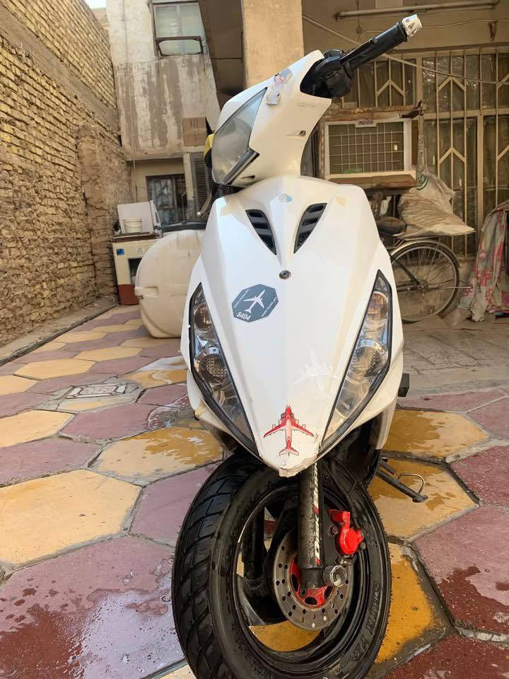 السلام عليكم دارجه ماكس مضلع البيع نضيفه السعر على هاد الرقم   ***********المكان بغداد الحريه
