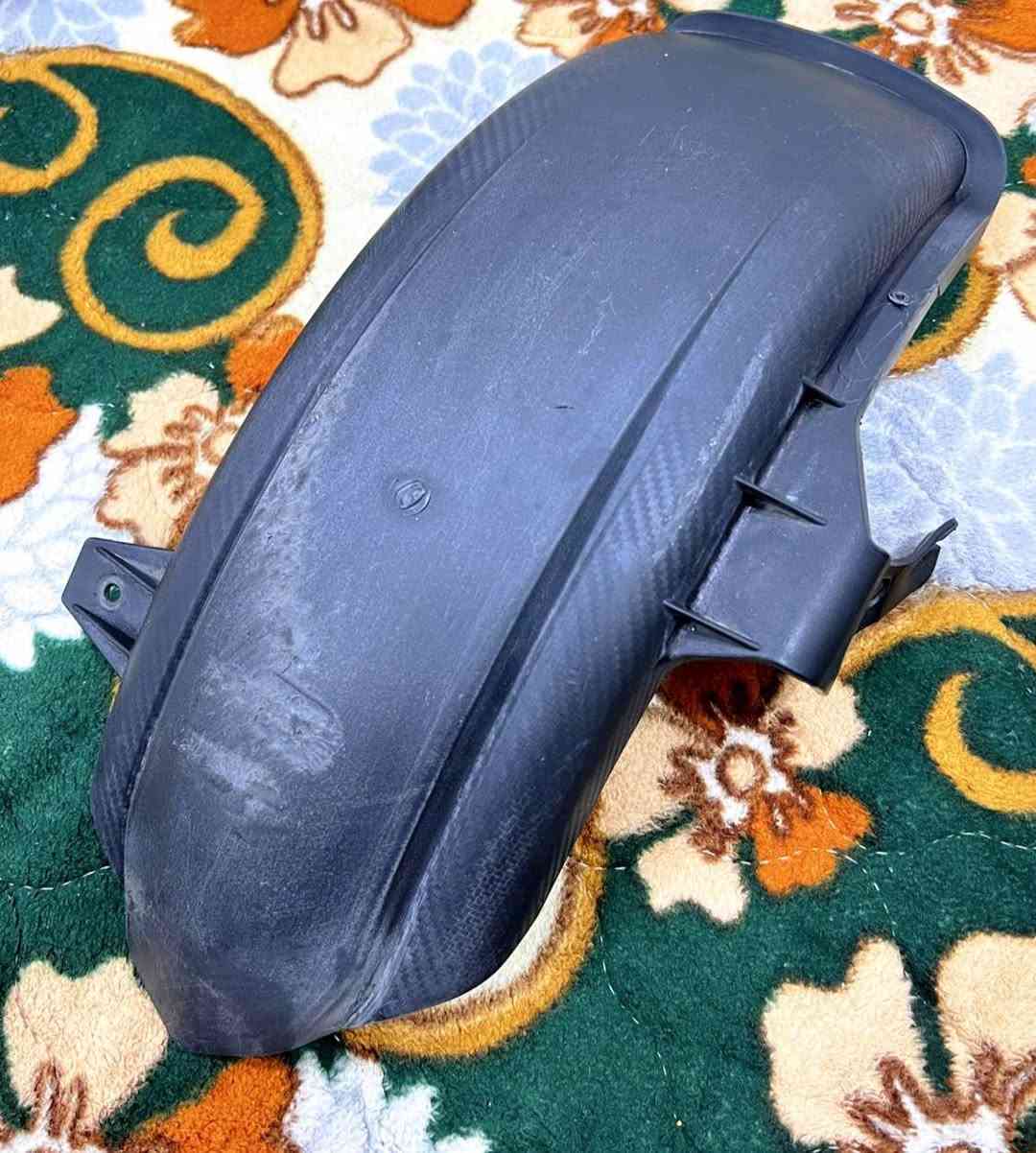 السلام عليكم اخوان 
للبيع اغراض دراجة ياماها ماجستا اس 155 فقط 
جاملغ امامي رياضي يجي بي فتحات اصلي تايوان السعر 40 الف 
جاملغ خلفي الصغير السعر 25 الف 
ذيل خلفي الكبير السعر 20 الف
اشاير خلفيه زوج السعر 25 الف 
قايش بور لينك ماجستا اس اصلي تايواني مال شركة نظيف جداً السعر 25 الف 
يدات قبضات سكليتر وزن ثقيل اصليه aerox السعر 15 الف 
ستاند موبايل اصلي وزن ثقيل وشاحنه موبايل تركب بل باتري 
ثنينهم 20 الف 
مرايات زوج H2R اصليه تجي كبيرة ترهم للماجستا اس السعر 25 الف 
العنوان بغداد الدورة 
للتواصل خاص متوفر 
🌹🌺


**إذا كنت صاحب هذا الإعلان وتريد حذفه لأي سبب، رجاءا أرسل رسالة إلى الدعم الفني**