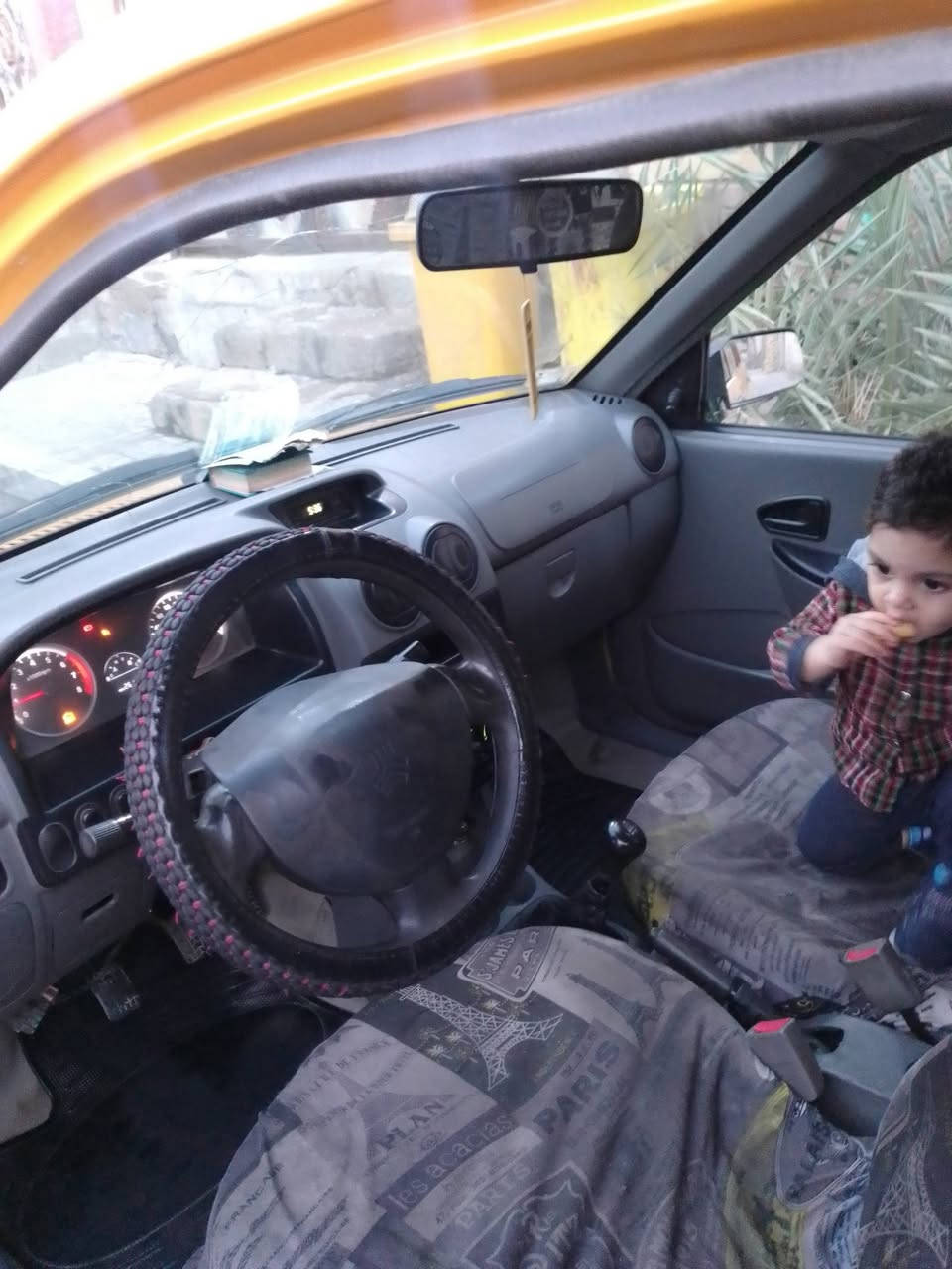 سلام عليكم سياره سايبا 2018 سياره نظيفه شوف عينك المكينه بيهه خيط تبخير والكير جديد تخم تاير جديد  وما بيهه ضربه وبيهه خياسات بسيطه سنويه منتهيه راعيهه موجود تحويل ثاني يوم ‏‪***********‬‏ ب33 وبيهه مجال
