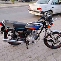كفير لبيع 200CC دراجه ختم واحد 07762688951 بي بس وات ساب