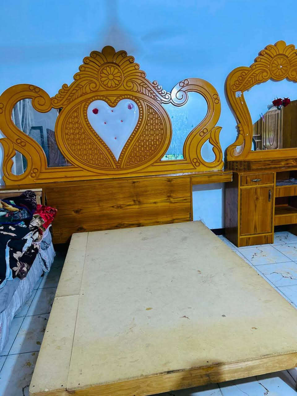 سلام عليكم عندي غرفه اخشاب بيها اظرار بسطه سعره 350 او بيها مجال بسيط


**إذا كنت صاحب هذا الإعلان وتريد حذفه لأي سبب، رجاءا أرسل رسالة إلى الدعم الفني**