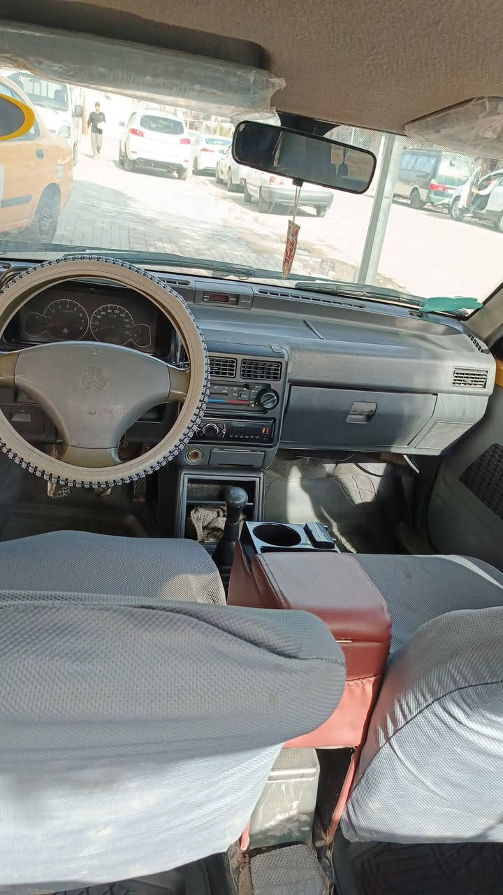 سايبة موديل 11سيارة جديدة لاضربة ولاتبديل مابيهة نقص كلوب عل بلاد تبريد ثلج خياسات مابيهة ملكطهن دوس بيهة خيط بخار بس مكينتهة ناعمة حيل بداية سعر 27وبيهة مجال كهربائياتهة كلهة شغالة وعل بلاد سيارة حيل جديدة شرط تحويل اكاتبك مروري مكان سيارة بغداد مدينة الصدر شراي تصل***********غيرمتواجد عل فيس
