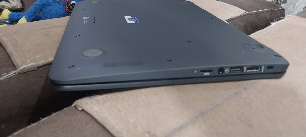 لابتوب hp للبيع نظافة ٩٠% السعر٩٠ شاشة١٥ باقي التفاصيل عالخاص او الأتصال واتساب
***********
