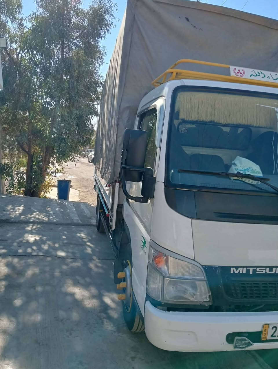 مستر بوشی کەنتەر 2016 
سەنەوی  و هەزەو رەقەمی گشتی تازەیە بەناوی خۆمانەوەیە سەیارەکە هی ماڵی خۆمانە هی ماڵی دۆستە ماڵی مەعرەزو شت نیە تەبریتی مەزبوتە دەعەمی بۆ دەعەمی بەشەرت 

***********
***********

مستر بوشي كنتر موديل 2016 سيارة جديد سيارة مال بيتنا مو مال معرض  تبرید يشتغل دعمي لدعمي بشرط سنوية هزه فحص كله جديد 

***********
***********
