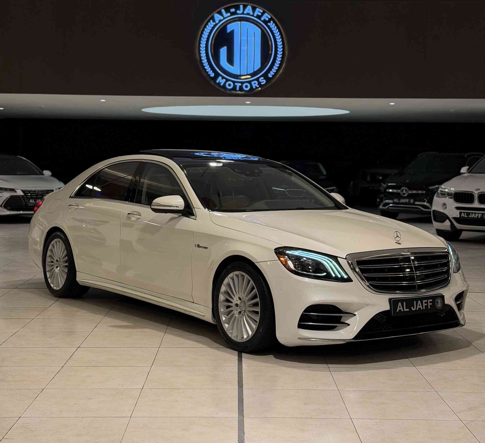 سعر جدا مناسب 🔥🔥🔥
السلام عليكم
للبيع
مارسدس S560 AMG موديل 2020 ضمان دولي ماشيه 60 الف 
باب طويل وكشنات مساج
فول مواصفات ( أبواب سحب وبصمات وبانوراما وجكات ورادارات وحساسات وكامرا 360 درجة وكشنات جلد تدفئه وتبريد وخزنحتى الخلفيه ومساج وبردات وصندوك كهرباء ونقطة عمياء  وبعد كلش هواية مواصفات
السياره وارد امريكي بيها بنيد صبغ وجاملغ وباب مبدل بلادي نفس اللون ،ايرباك بس برده جهه السكن وراجع شركه
وگير ومكينه وخللات بشرط (صفر مسج)
السيارة مرقمه وجاهزة تحويل او وكاله نفس اليوم
السعر : 435 $ ورقه 
للاستفسار: ***********  كاوه جمال 
العنوان : السليمانية المعارض الجديده معرض(الجاف)
معرض رقم (28)
