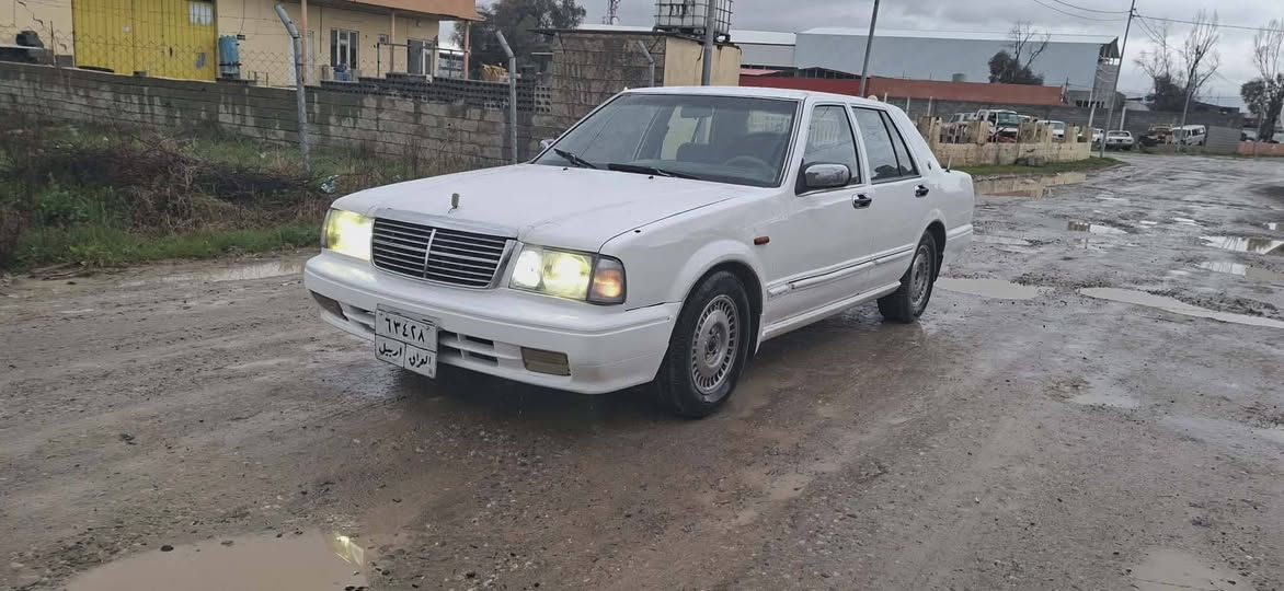 سدريك ٢٠٠٢ بويا خ ٢ با رجه ي هه يه بي ليدران سا ره كه لوك لوكه كير مه كينه هه مو كيا ني به شه رتيي فيته ر ته حويل خرامه برا وه به شه رت  ٤ وار تا يه ي ويلي لوكي له زيره سعريشي ٤٨ كه لايه  كو رينه وه ش ده كه م به شتيك به دلم بيت *********** شربازهير, السليمانية
