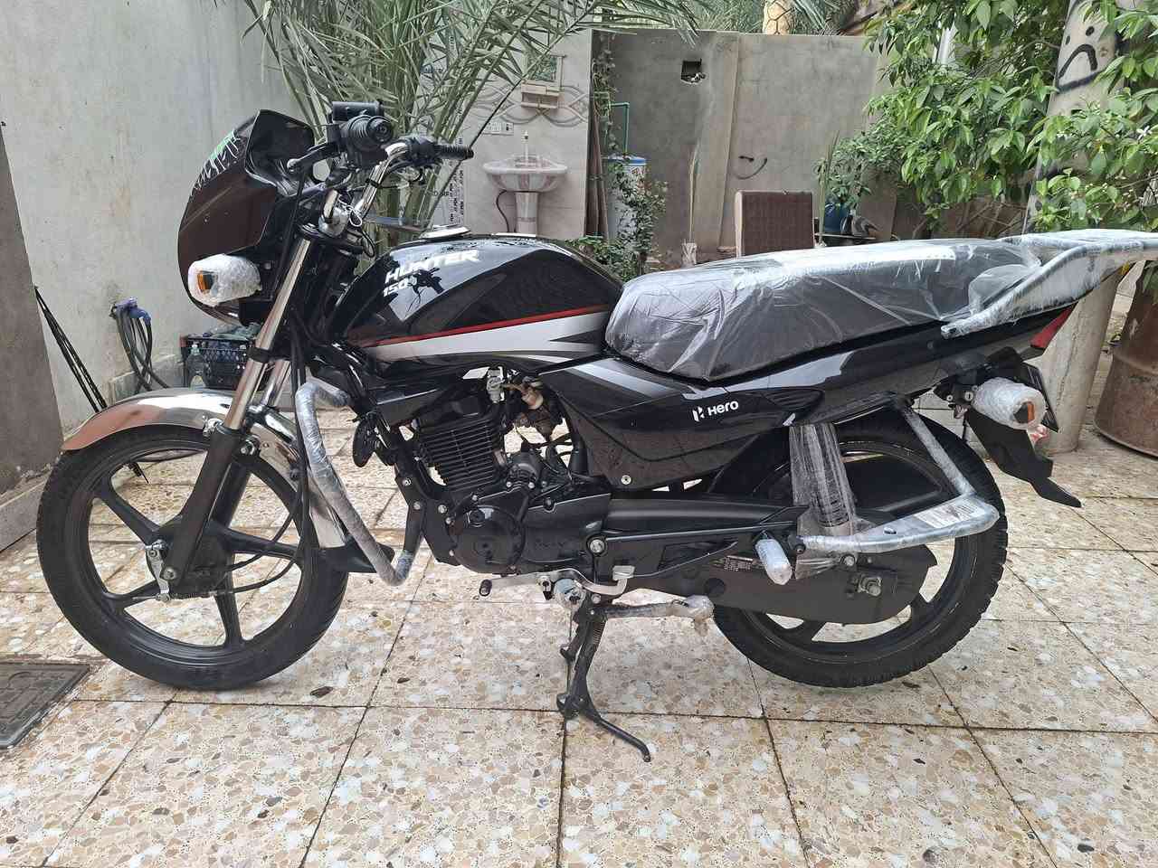 هيرو هندي مديل ٢٣ رقم وسنويه واسط نكليزي تحويل ثاني يوم شراي يتصل بل خدمه سعر حلو عنواني بل كوت وشراي هاذ رقمي ***********
