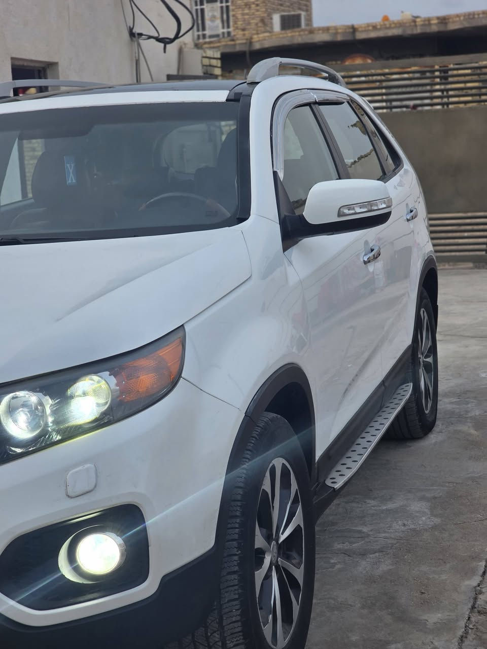 للبيع كيه سورنتو 13 اصل بانزين فول 1علا 1 سياره جديدة باكيت مال جناي ادوات كفاله من الكص السعر اتصل ودلل *********** المكان ميسان الكحلا
