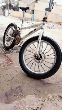 بايسكل • بي ام اكس • مقاس 20