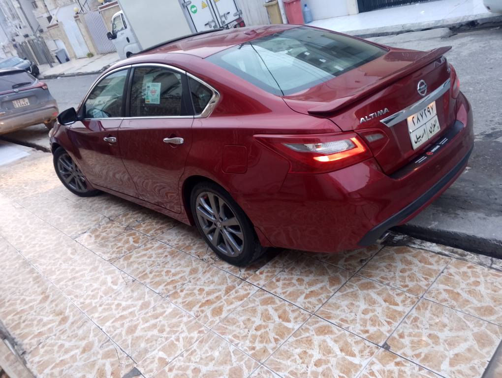 نيسان التيما موديل 2018 مواصفات فول  به فقط دعاميه وباب صبغ بدون دواخل وبدون شاصي وبدون ايرباك بشرط التحويل والغرامات سياره بسمي السعر 126ورقه ومجال قليل *********** واتساب أربيل, العراق
