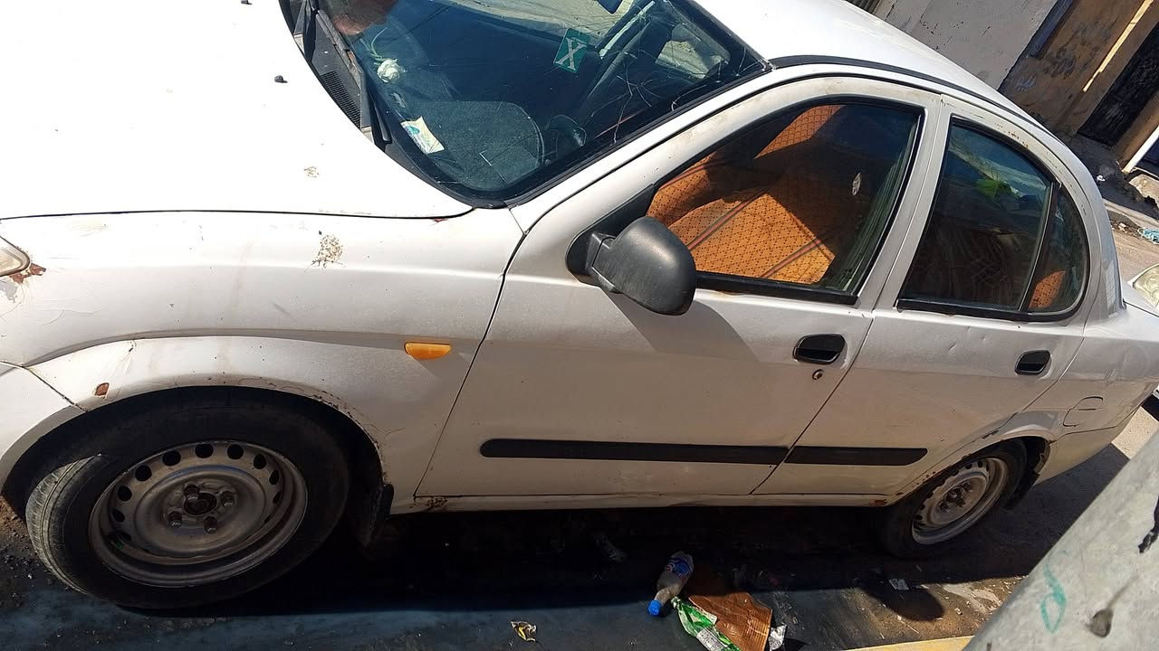 سلام عليكم سياره طيبه مديل 15 سنويه 28السياره خير من الله تبريد تتفاا كله كامل تخم تاير ويلات 14جديد بيهه ضربه خفيفه  جاملغ الكدام بصفحت السايق غرفه جديده الباقي شوف العين الرقم بصره بكاني بصره الحيانيه ***********
