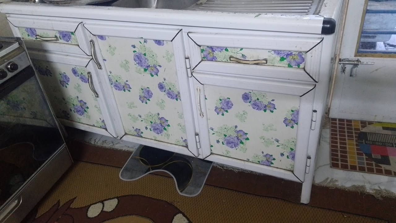 سلام عليكم كاونتر للبيع مكان الحصوه
***********.    ،***********
