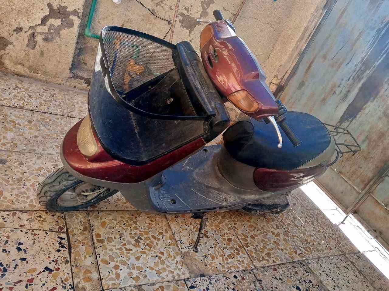 السلام عليكم دراجه منغولي ام السله الله يشهد كل نقص مابيها سلف هندر كهربائيات كله شغاله ومستعجل على بيعتها العنوان كربلاء حي العسكري السعر خاص اتصل على هاذا الرقم ***********
