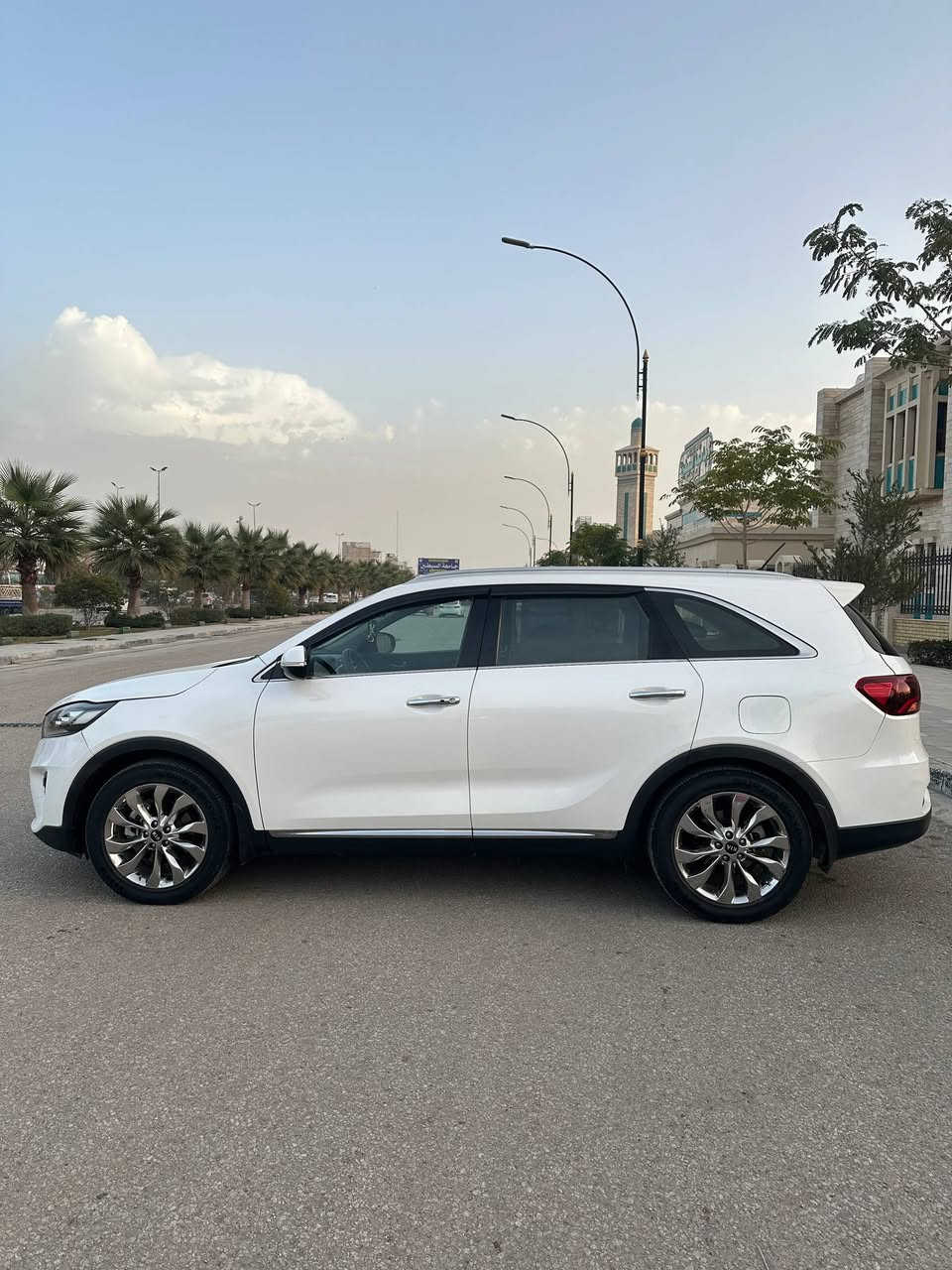 السلام عليكم
سياره للبيع سورنتو
 موديل ١٩ السياره خليجيه مال بيت مال جناي 
 ٦ سلندر ٧ راكب  سياره فول مواصفات عده البنورما
شاشه جبيبره كامره
 حساسات مري شفط
 كفاله عامه من صبغ من تبديل من فتح كير مكينه
 كفاله ما مفتوحات
 تخم تاير جديد بالسياره
 السياره مال جناي 
 السياره رقم بغداد انكليزي 
تحويل ثاني يوم 
مكاني في كربلاء
 اني مكلف بالنشر
 السعر ٢٤٥
 وبيها مجال 
 الاتصال ***********
