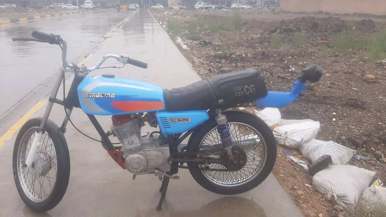 للبيع ارشه شلعه معدل فصله فول دراجه خير من الله 
بس شاصي تايكر 20 أوراق كامله السعر 325 او بيه مجال 
بصيط متواجد عل خاص


**إذا كنت صاحب هذا الإعلان وتريد حذفه لأي سبب، رجاءا أرسل رسالة إلى الدعم الفني**