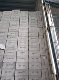 حديد سقوف • أبيض خط ذهبي • النجف العدالة