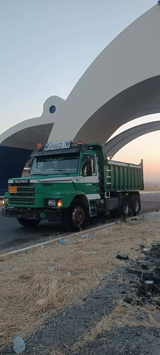 قلاب 113 سكانيا موديل 96 محرك فحمي شرط لا صرف ولا نفخ مجموعه بلادي سكانيا شرط التحويل رقم دهوك ألماني ب أسمي  السعر 240  للاستفسار. ***********
