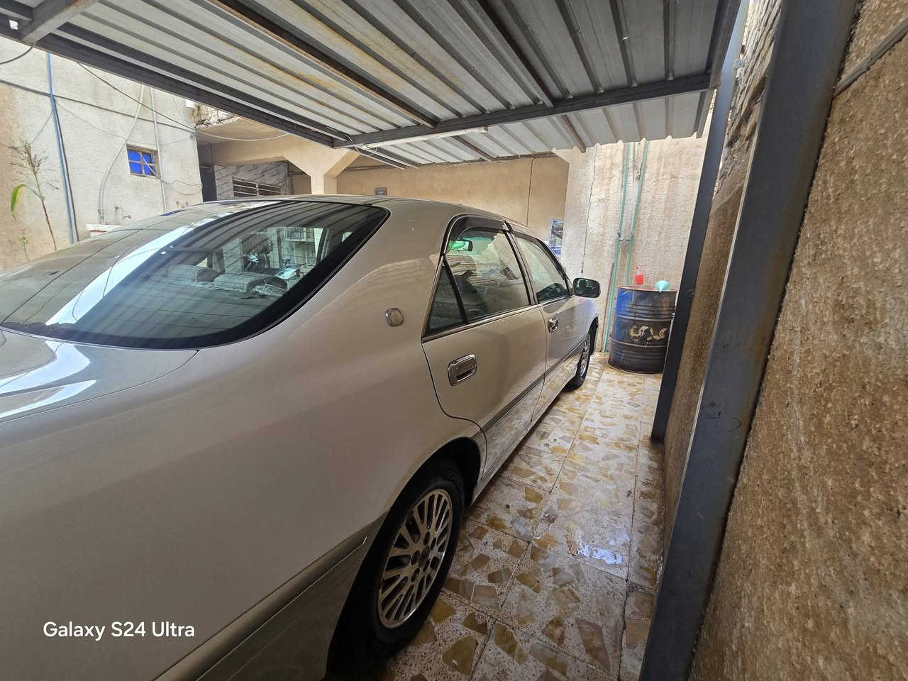 كراون ملكه للبيع رقم كركوك با اسمي تسجيل جديد قرار 48
موديل 2001  كرستال 
 كفاله عامه السياره  
مداور ثاني يوم
 شاصي 71 مكينه VVti ام الكلاص المرغوب 
تحويرت النجف فوك وجوه 
فول بطن عده الفتحه
2 دكم 
4 كشنات كهربائيه
برده خلفيه& مرايات هيتر 
السياره وضع شركه 
تدفئه تبريد تخم تاير حداده مكينه كير كله لوك
السياره جاهزه من كلشي الف ماتصرف عليهه
السعر142وبيهه مجال لطيبين
 هاذه رقم صاحب السياره ***********
