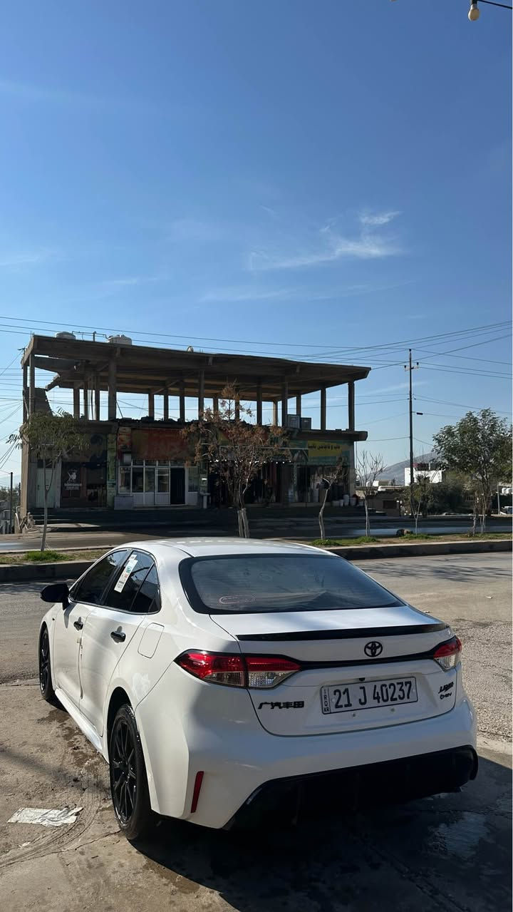 سەرتا بە ناوی خوای گەورە و میهرەبان❤️
کرؤلا هایبرید ٢٠٢٥ شکڵ Gr
سەیارەکە هەموو گیانی بە شەرت
فولە سڵایت دەبڵ گێچ ئاوێنە ڕەش دەسک ڕەش ویل ڕەش هەمووی بیلادی ، سەیارەکە هیچ سارد و کارت و بؤیاخی نیە 
مەکینە و کارەبای بە شەر ١٢ هەزار ڕؤشتووە بؤ نرخ نامە بنێرە یان تەلەفون بکە *********** السليمانية, العراق
