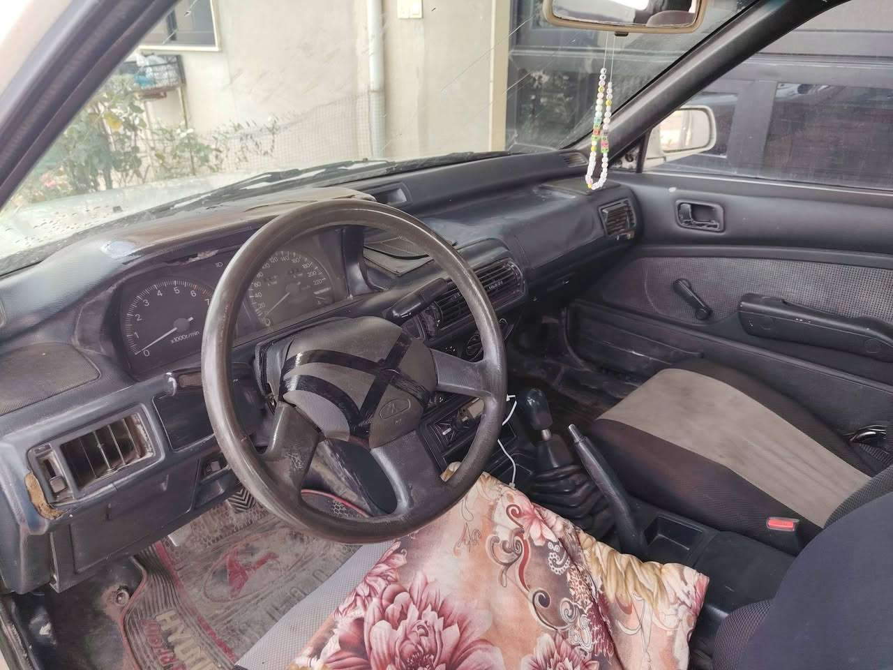 مستبوشي كلنت رقم وسنويه وهزه جديد عينه وكلج وبربرين جديد مشط جديد سلف وفلاوين جديد محرك بدايد صرف  يعوزها شويه ترتيب شرط التحويل بسمي  موديل ٩١ سعر ٣٠ وبيها مجال حك الجيه ***********
