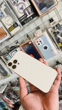 آيفون 13 برو ماكس • ٢٥٦ • بطارية ٨٩