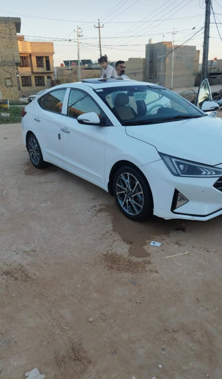 سلام عليكم النترئ 2020 كفاله كفاله اربيل سنويه صار سنه منتهيه مكانه كربلاء فول عده البصمه سعرها 173 وبيها مجال مكلف بنشرها للستفسار ***********
