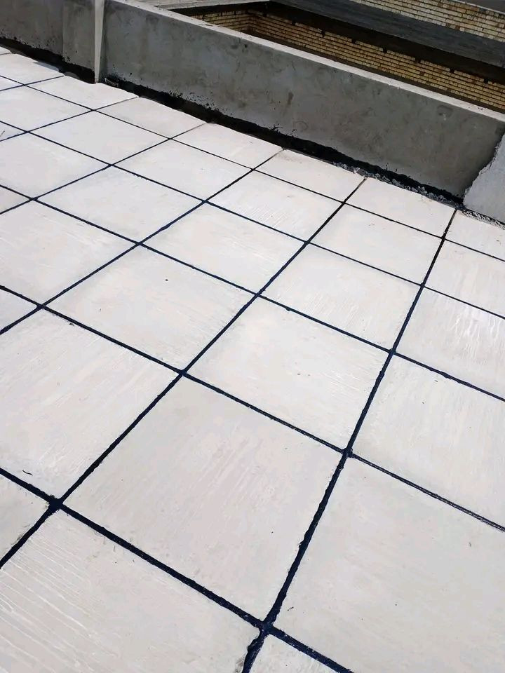 *********** واتساب *********** 
🏠 مستعدّون لخدمتكم في تنفيذ أعمال العزل بكافة أنواعها!
نقدم لكم أفضل خدمات تطبيك البيوت ودوائر الدولة بأعلى جودة وبإشراف هندسي احترافي.

✨ خدماتنا تشمل:
✔ قلع وتجديد الماستك والإيزوكام
✔ تنفيذ جميع أعمال العزل حسب المواصفات المطلوبة
✔ توفير قير – نايلون – لباد – فلين – تراب
✔ عمل نظيف، سريع، وبجودة عالية

💪 نضمن لك:
• شغل مضبوط
• مواد أصلية
• أسعار مناسبة
• فريق متخصص جاهز لأي مشروع

📲 للاستفسار ***********  ***********
