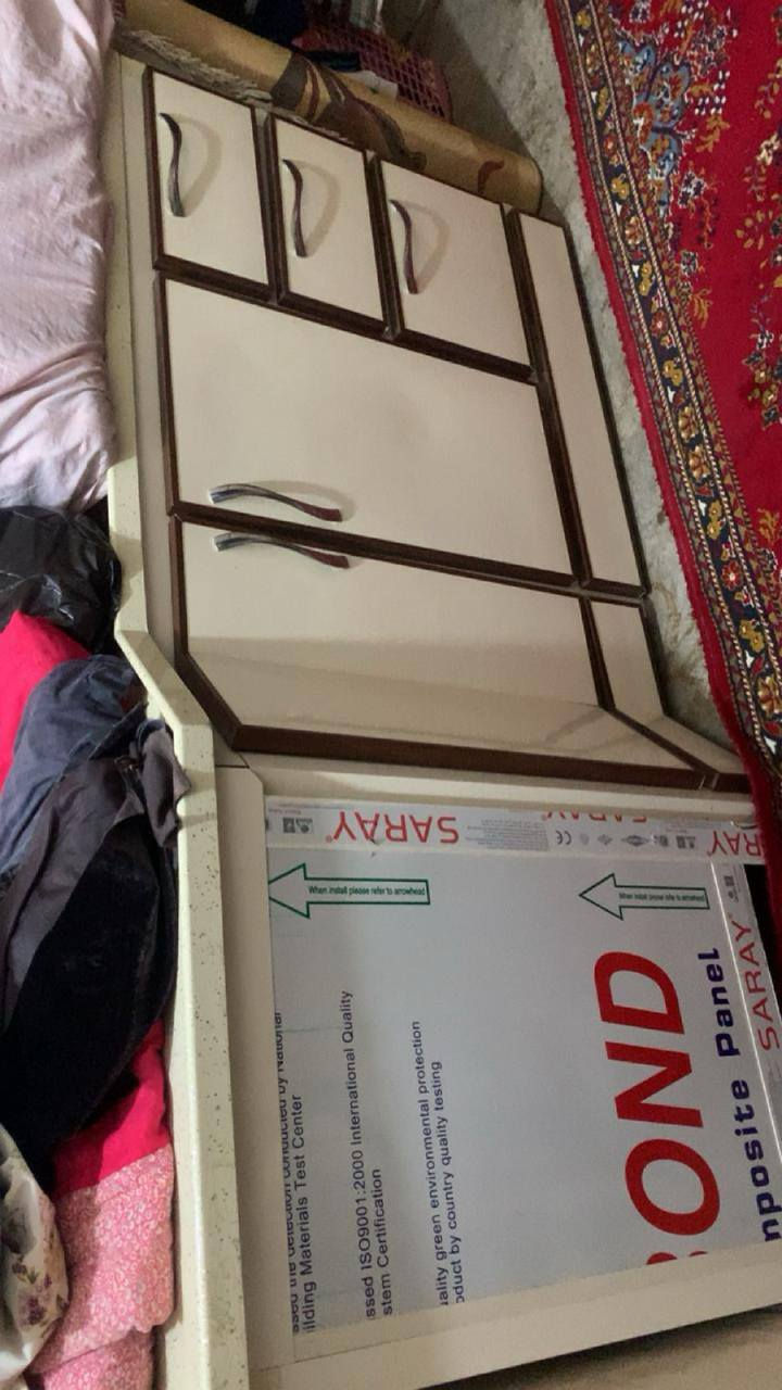 السلام عليكم
كاونتر 4مترات للبيع 

سنكي مرمر .بالحقيقه احلى من الصور بهواي

المكان /الصمود اوباريك


**إذا كنت صاحب هذا الإعلان وتريد حذفه لأي سبب، رجاءا أرسل رسالة إلى الدعم الفني**