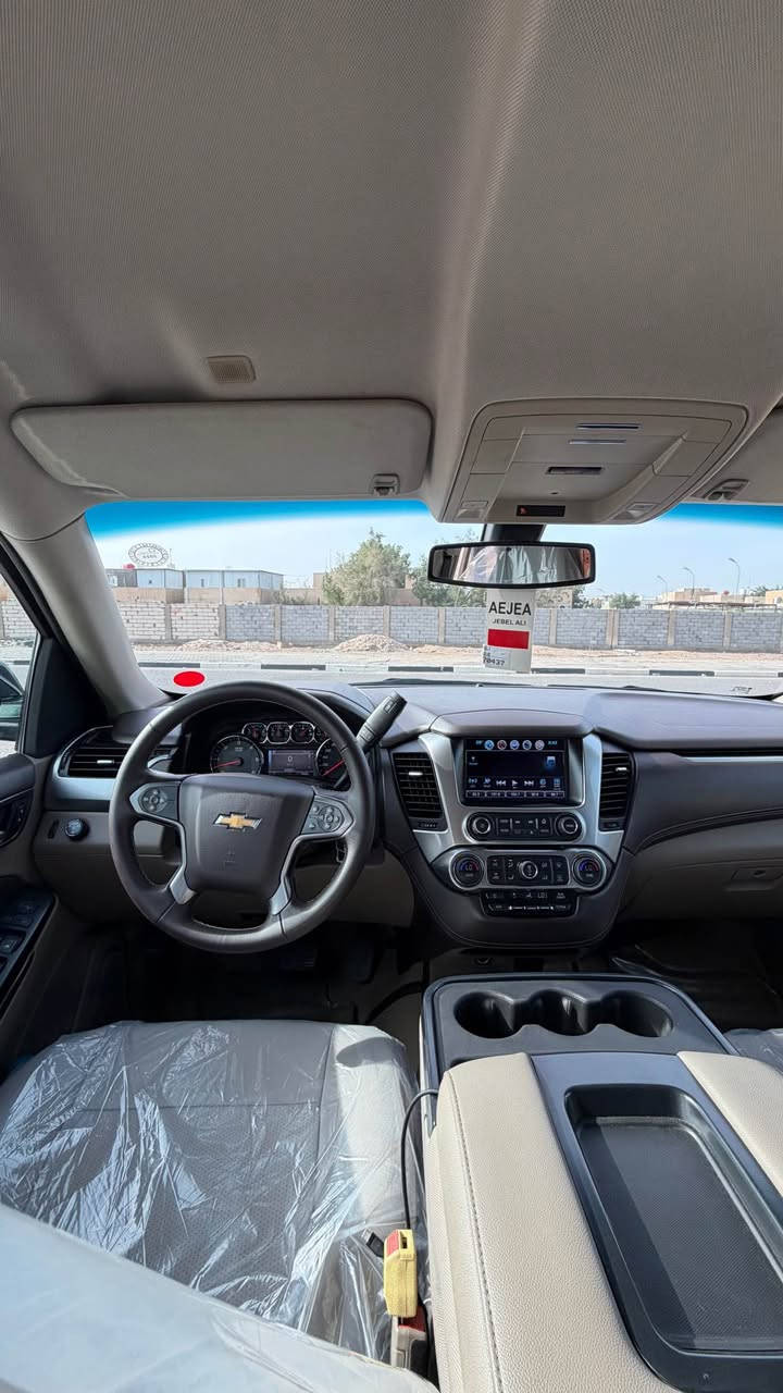 تاهو 2020 خليجي وكاله المنصور كفاله عامه رقم بغداد جديد تحويل باسمي  ماشية 60 الف كيلو سياره جديده كفاله ضربه وصبغ وتبديل وكير ومكينه ما مفتوحه  تخم تاير جديد سبير ما نازل جكه وعدته كامله ما مفتوحه بدون شخوط سياره 
***********
*********** البصرة, العراق
