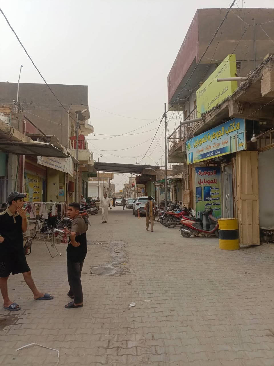 سلام عليكم محل البيع طابوو صرف قرب حجي رحيم الفتلاوي قرب شارع المصورين المساحه 11متر ونص التواصل خاص او التصال عل رقم 📱 ‏‪***********‬‏
