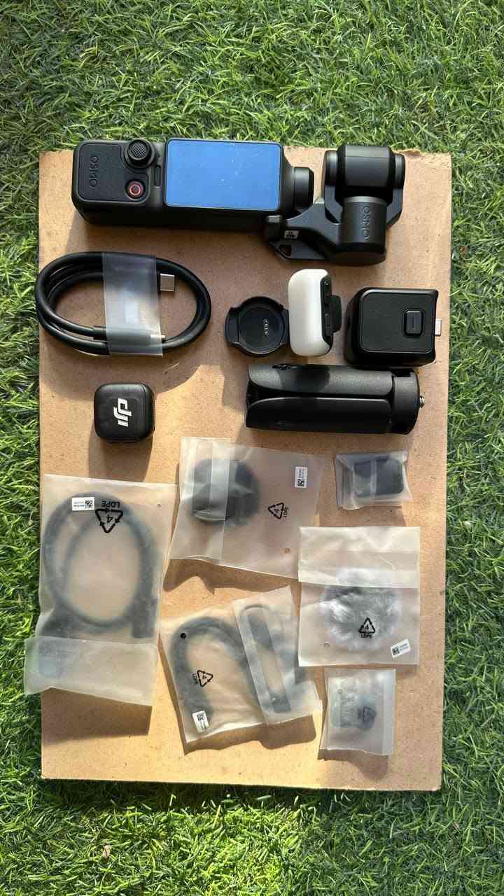 dji osmo pocket 4
لبيع ازمو بوكيت 4 كومبو استعمال يوم واحد كامل ملحقات غراضها بعدها ممفتوحه القطعه بعدها جديده حالها حال الجديده الي تعجبة يدزلي خاص ويدلل


**إذا كنت صاحب هذا الإعلان وتريد حذفه لأي سبب، رجاءا أرسل رسالة إلى الدعم الفني**
