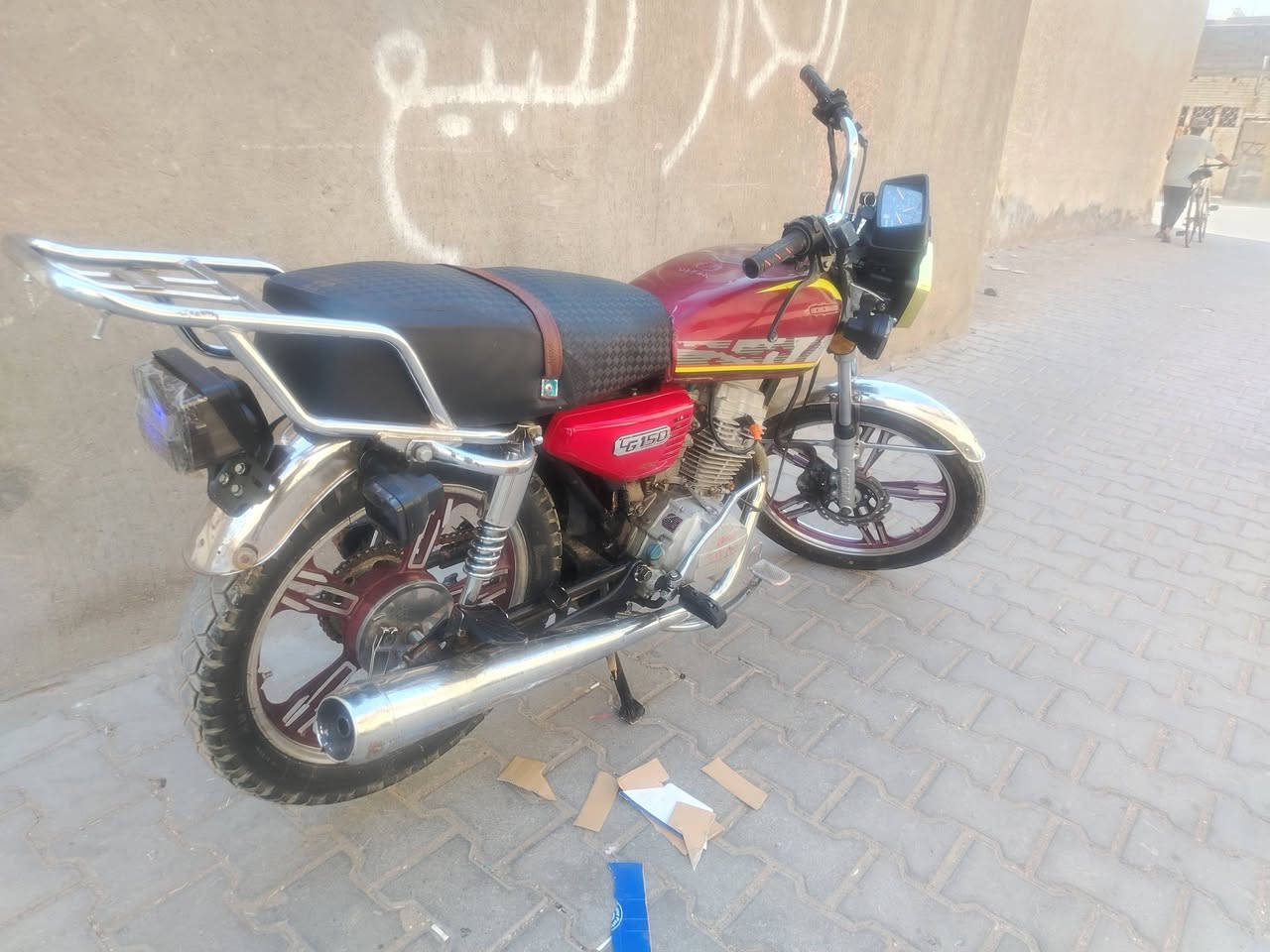 سيفان ٢٠٢٣ كفاله عامة
مكينه ناعمة كلش حلوة
 نقص بس اشارة تك وباتري
بدون اوراق اكفلهة سرقة 
عنواني بغداد شعب 
*********** 
واتساب فقط
٤٥٠
