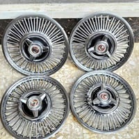 للبيع كبات كلاكسي حجم 13  النضافه 95%%%%%% السعر 350 وبيهن مجال بسيط  ...