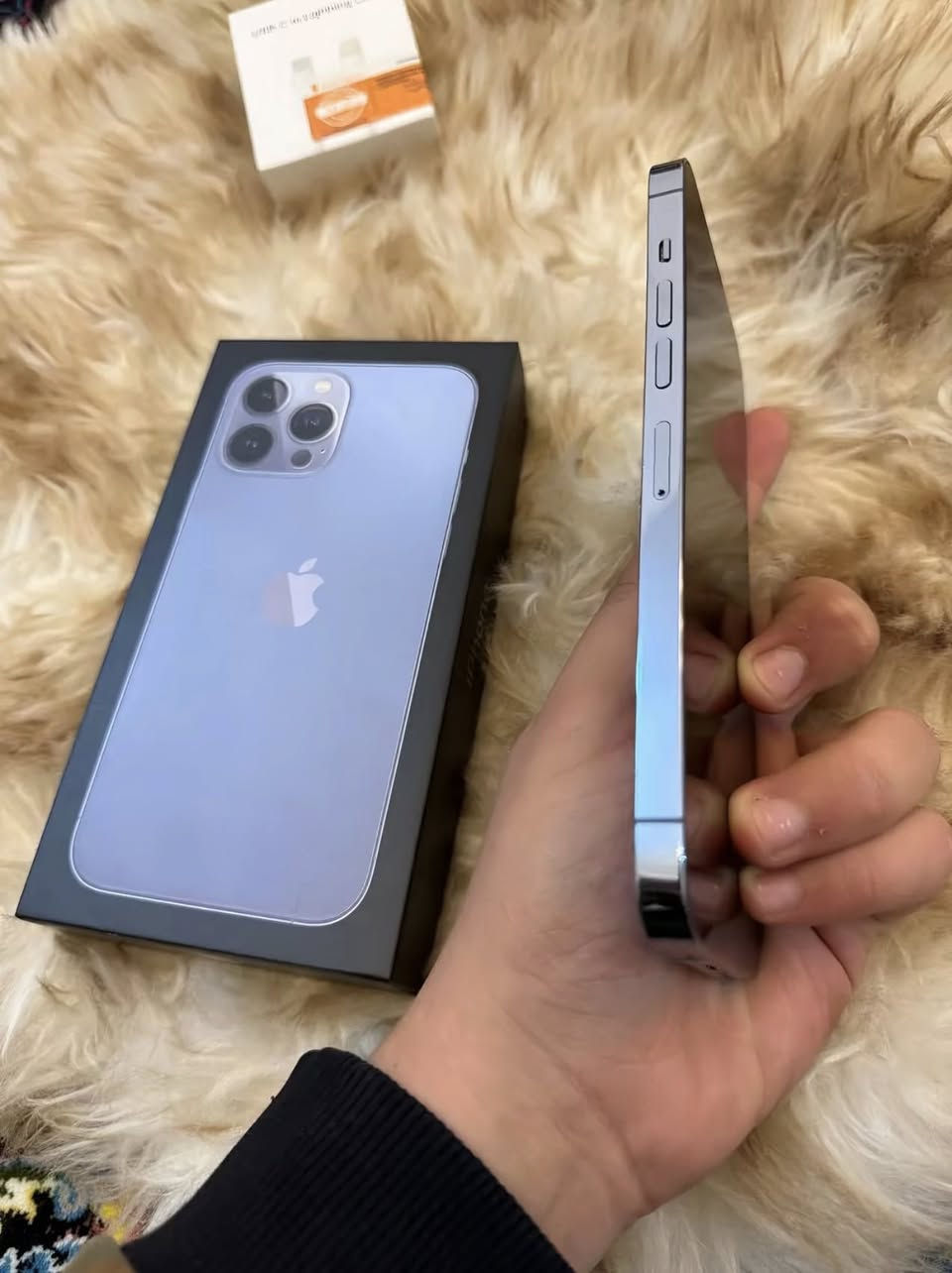 سلام عليكم
ايفون13برو ماكس          لون بحري 

ذاكره256.           باتري 75بلادي 
 
الجهاز zaدبل خط.      سعره٦٧٥وبي مجال بسيط 
عنواني مجمع الدور _هـ ٠٧٧٨ ٢١١ ٣٥٩٣

ملاحضه مكلف بالنشر اخوان صاحب الجهاز هاذ رقمه خابره وبخدمتك
