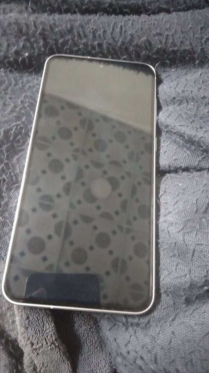 السلام عليكم سامسونج للبيع A56 رام 12\12 ذاكره 256 جهاز اخو الجديد زلغ مابيه بدون ملحقات فقط كيبل شحن مكاني بغداد... السعر 400


**إذا كنت صاحب هذا الإعلان وتريد حذفه لأي سبب، رجاءا أرسل رسالة إلى الدعم الفني**