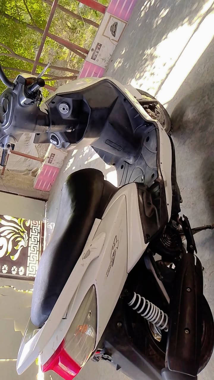 سلام عليكم شباب سكنس فحل البيع دراجه خير من الله شباب كفرات وكاله تجي تفحص نعينك وتشوف الدراجه رايده750 لستفسار هاذ رقمي ‏‪***********‬‏
