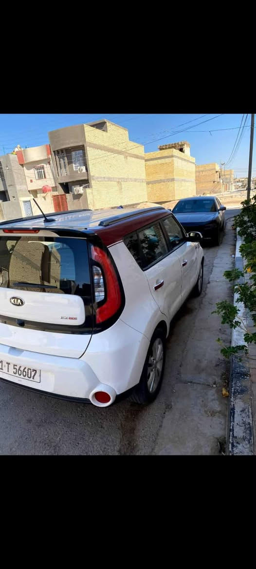 مكينه 2000موديل 16اشاير مري كشنات حار مودات قياده كامره دوار شاشه ابلاد سماعات انفنتي مكان كربلاء سعر 108سنويه ورقم جدد جاهزه السياره من كولشي *********** ليبل واحد كوله السياره
