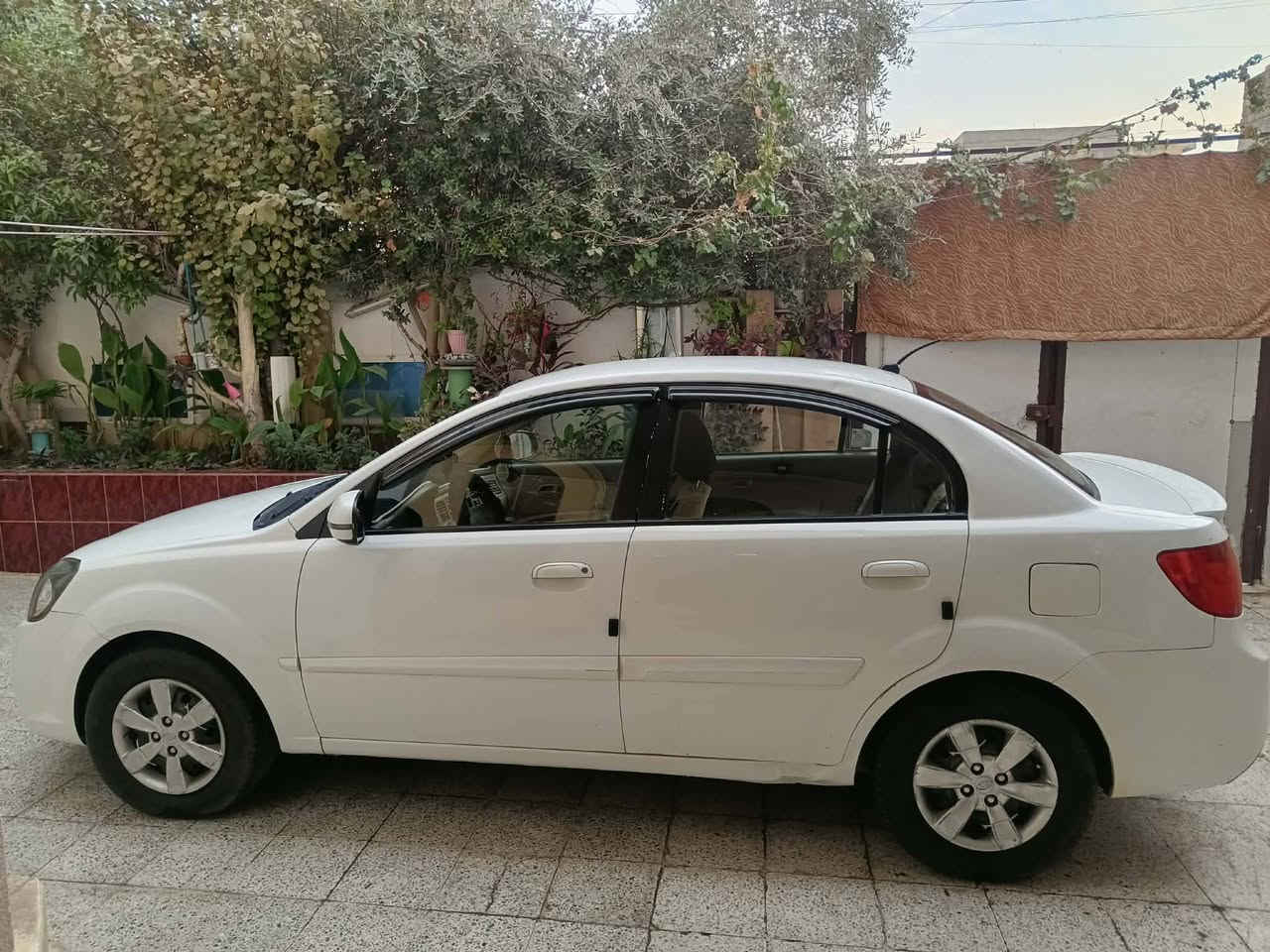 السلام عليكم للبيع كيا ريو ٢٠١١
كير ومكينه شرط محرك ١٦
تبريد شغال بيها جاملغ أمامي صبغ بدون داخل
بأسمي تحويل مباشر
مكاني موصل الأيسر للاستفسار *********** /***********
