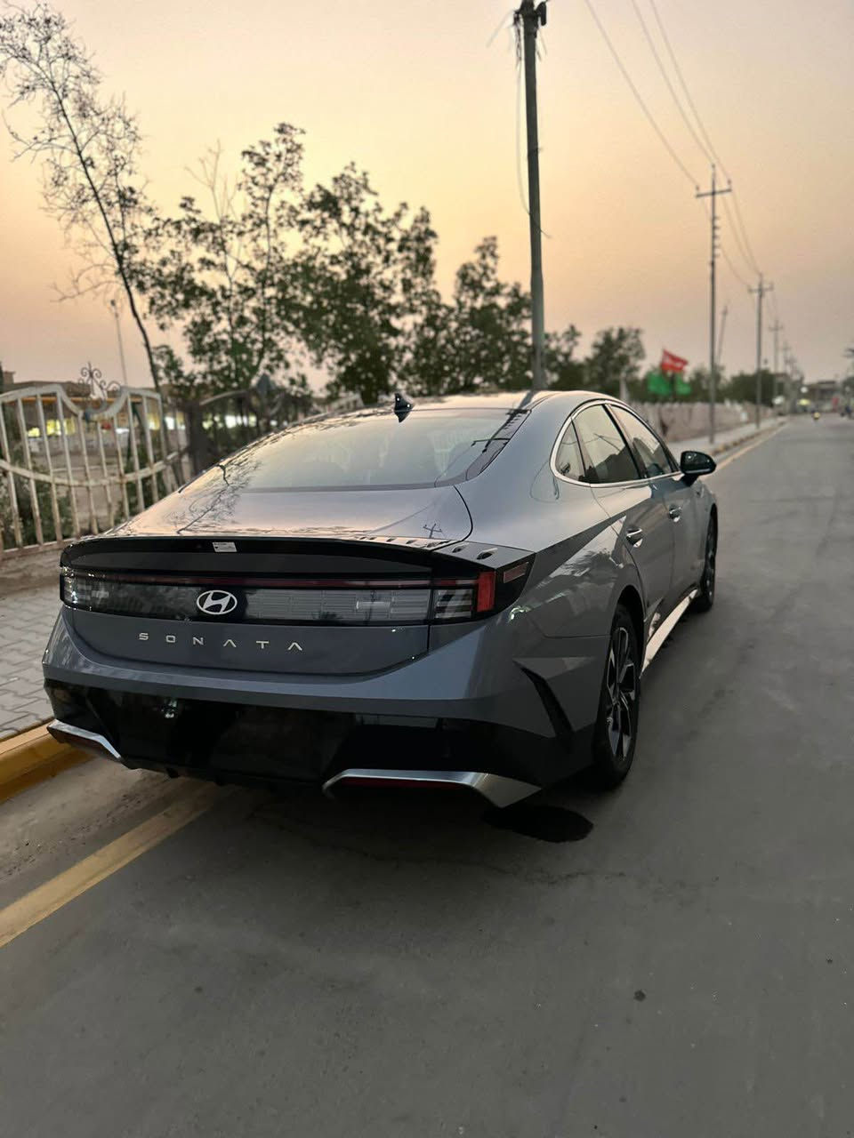 سوناتا للبيع موديل 24 صور الحادث بالمنشور السياره كلش جديده وجاهزه كل نقص مابيها ماشيه 5 الاف بدون رقم المكان بغداد السعر 198 وبيها مجال للاتصال
*********** بغداد, العراق
