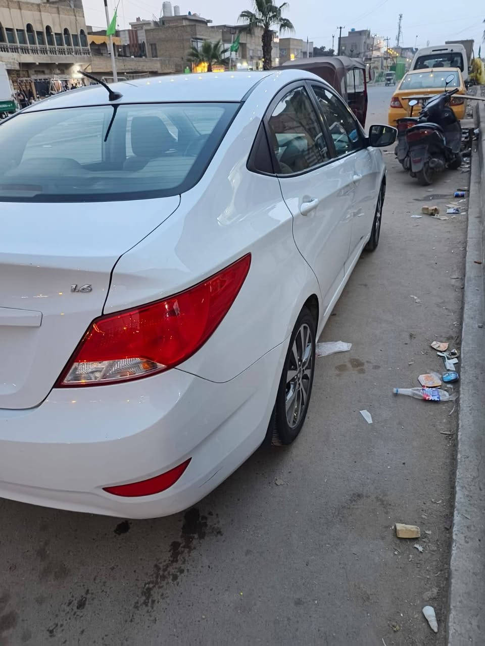 سلام عليكم 
اكسنت مديل 18
ماشيه 71
سياره خير من الله باقي تفاصيل داخل المنشور
التواصل ***********
