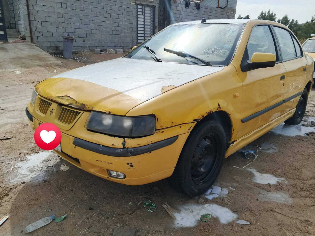 السلام عليكم  سمند مديل 2012مكفوله من ضربه وتبديل مكينه بيها تبخير كير جديد تبريد ثلج رقم بصره تحويل ثاني يوم الهيئه والغرمات عل مشتري لسعر 15وبيها مجال الاتصال عل رقم ***********المكان البصره كرمه علي
