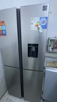 ثلاجة ومجمدة • ٥٦٠لتر • بغداد اعظميه