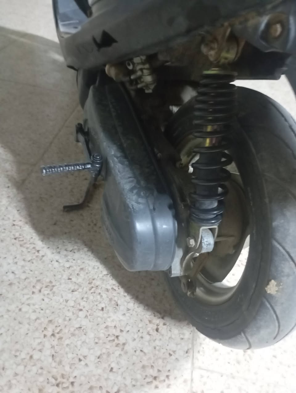 دراجه منغولي مامفتوحه كامله بس عوزه باتري مال جناي ناصريه مركز حي الزهراءسعر350شراي ينتصل***********
