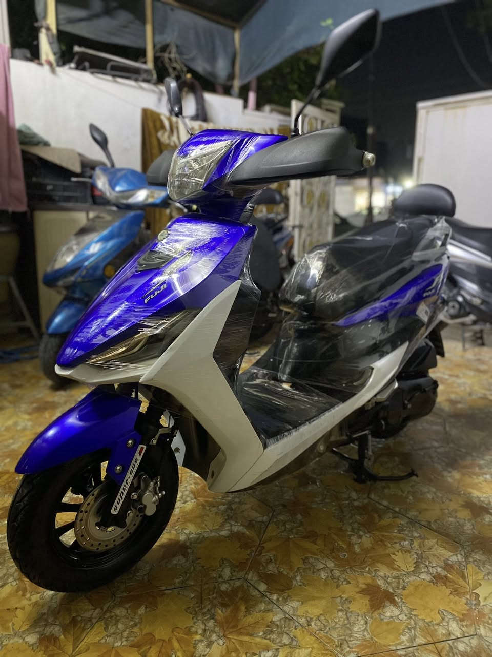 ماطور ماکس FS فوجي محرك ياباني دبل واحد  امبيثري بلادي بلوتوث لايتات ليد دراجه لوك شرط اخو الصفر  السعر 675 الف مكاني كركوك روناكي رقم موبايل ***********
