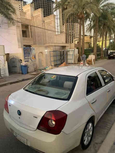 جيلي  2013 للبيع
المواصفات👌🏻
اللون ابيض 
محرك 1500cc
4راكب
فتحه سقف
شاشة وبلوثوت
الرقم بغداد

مكان السياره بغداد المنصور البيجية
السيارة باسمي سنوية 
تريد تحويل تريد وكاله اني حاضر
 السعر 40 ورقه  وبيها مجال بسيط
للاتصال ***********
اخوكم ابو فهد
