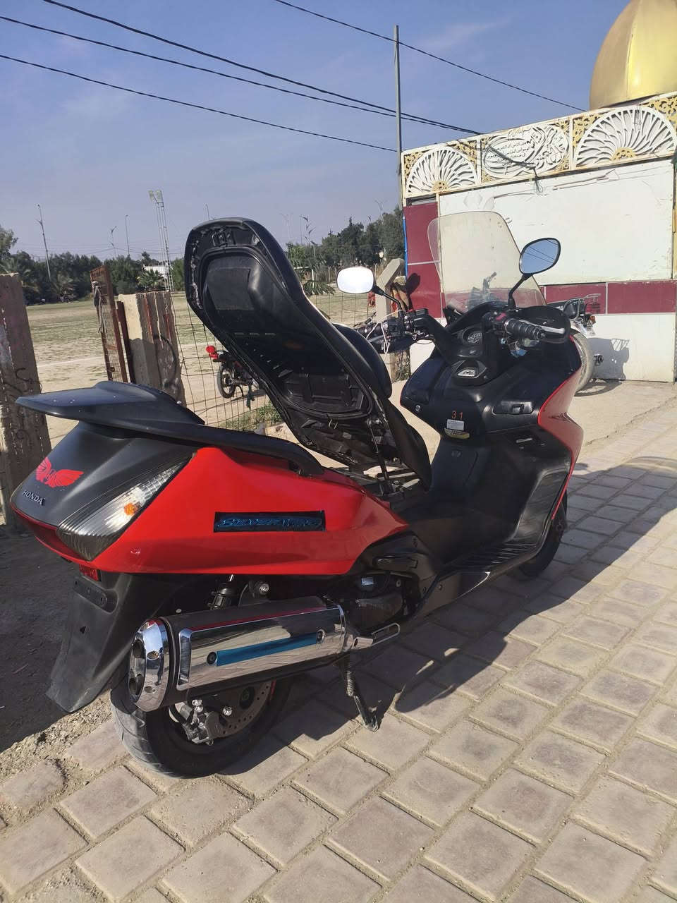 دراجة سلفر ونك ما راح احجي وتعب روحي دراجة مكفولة كفالة عامة وبكاني كوت شيخ سعد وباقي التفاصيل نتصل عل رقم يماء خاص ***********
