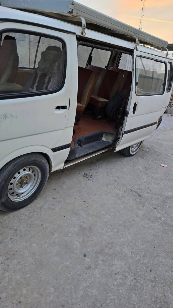 السلام عليكم كيا هايس موديل 96 سيارة كفالة بانزين كير اوتماتيك
السعر( 45 بية مجال) سيارة بسمي تواصل على رقم مكاني بصرة(***********)
