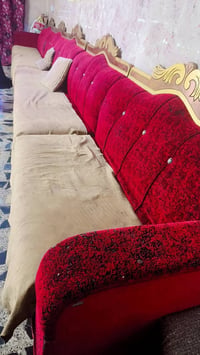 عندي هاذ ديوان نضافه ٩٥ بل ١٠٠ مستعجل ع بيعته لان عندي بنيان ٦ قطع عنو...