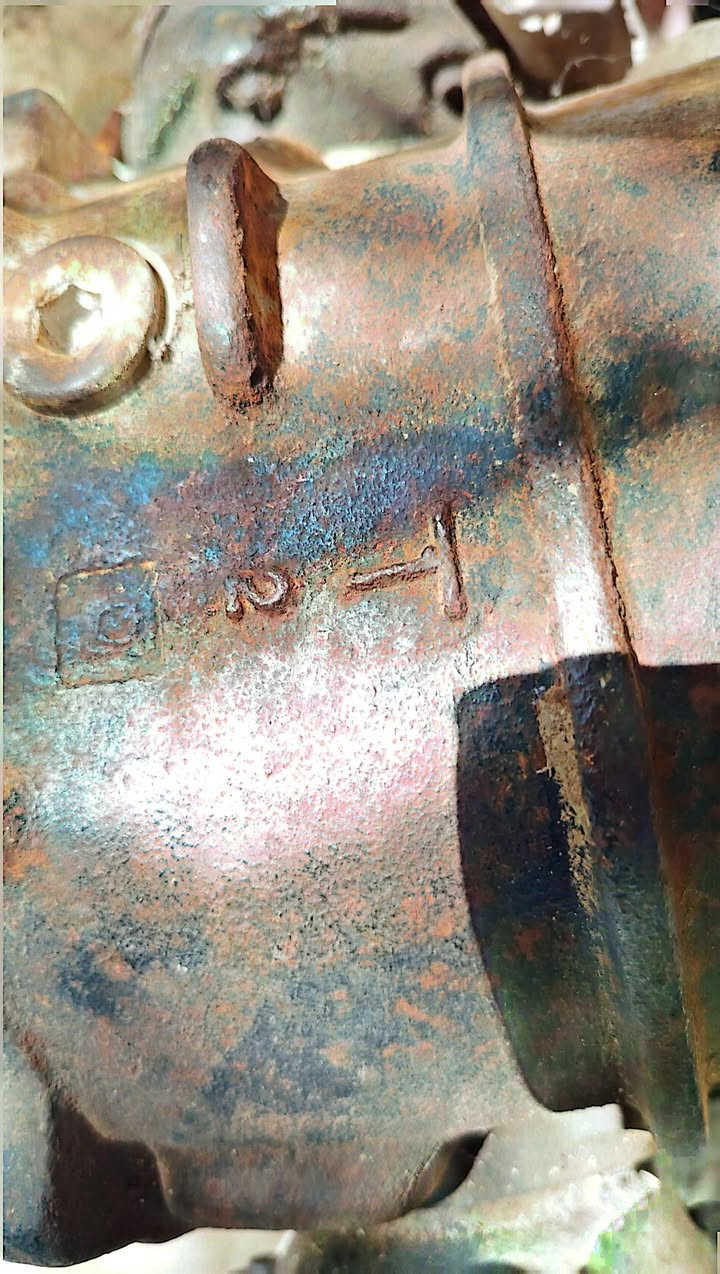 اكسن رأس الثور للبيع سعر 350 الف ***********
